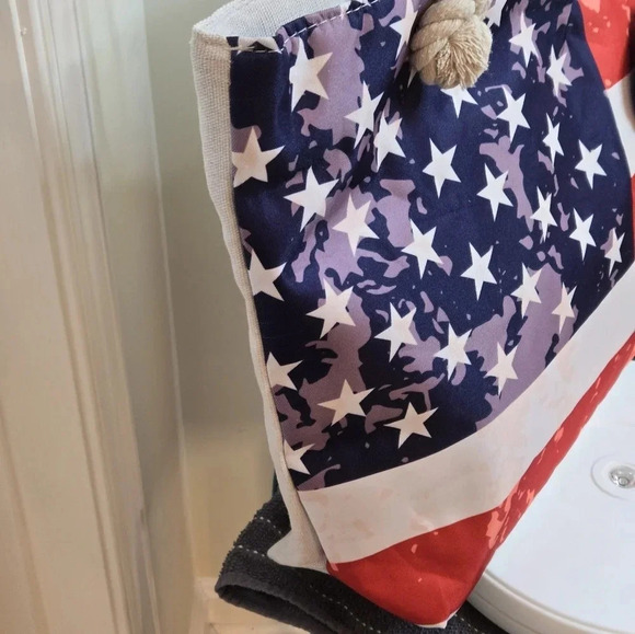 SOLD - Picture 2 of 7